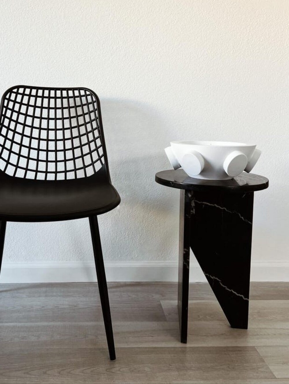 Modern Milky White Ceramic Decorative Bowl